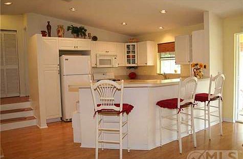 4th image of 24 Pepperwood Ct