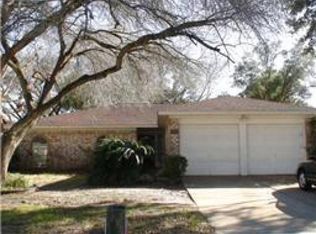 754 Seamaster Dr, Houston, TX 77062