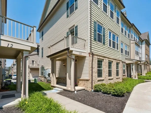 10 Cortland Ct, Livingston Twp., NJ 07039