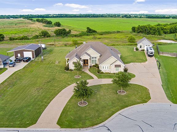 2nd image of 295 Ralynn Dr
