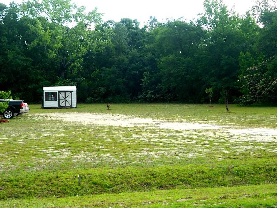 2nd image of 3781 Huckleberry Rd