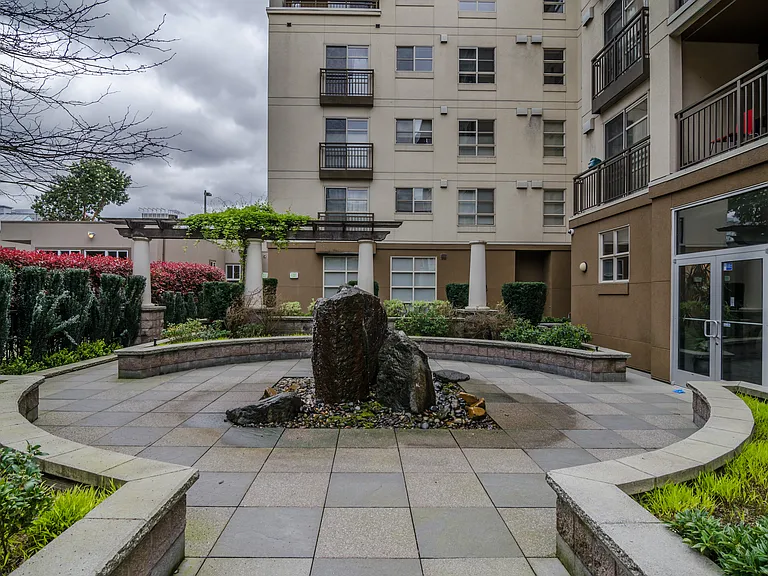 118 107th Ave NE #B111 — Photo 28