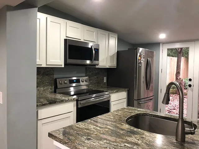 534 Saint Mary St #1 — Photo 5