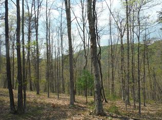 4 White Rock Trl, Caldwell, WV 24925