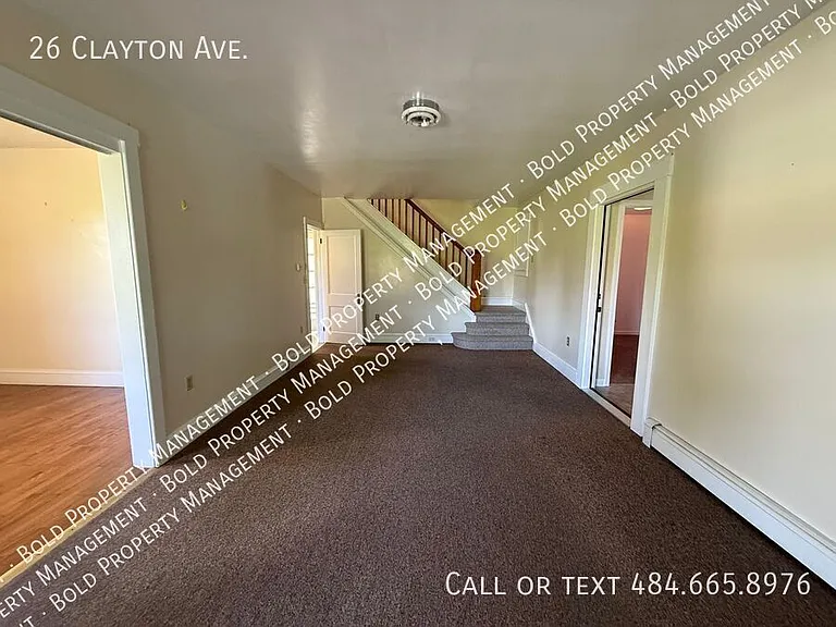 26 Clayton Ave — Photo 17