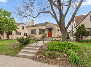 3032 E Minnehaha Pkwy, Minneapolis, MN 55406