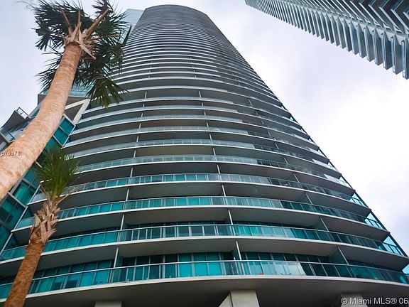 2nd image of 888 Biscayne Blvd APT 901