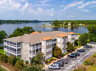 300 Midyette St #A5, Oriental, NC 28571