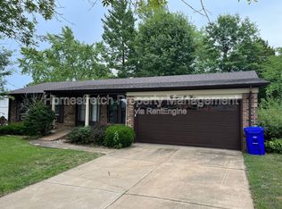 1405 San Miguel Ln, Fenton, MO 63026