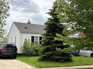 17220 Wall St, Melvindale, MI 48122