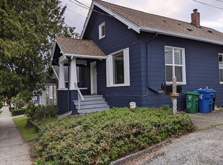 1009 N 46th St APT A, Seattle, WA 98103