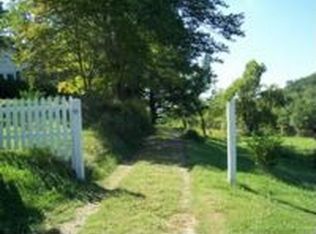 95 Rain Ridge Rd, Franklin, NC 28734