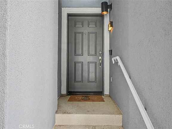 2nd image of 3472 Sandcastle Ln