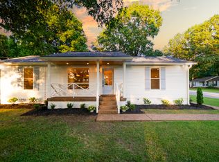 808 Jones Pl, Nashville, TN 37207