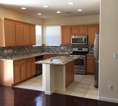 3rd image of 9168 Wine Cellar Ave