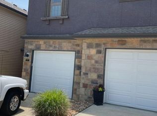 5873 N London Ave, Kansas City, MO 64151