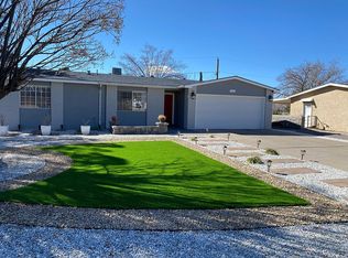 1305 Catalpa Dr, Las Cruces, NM 88001