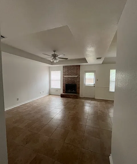 5111 Warwicke Dr — Photo 5
