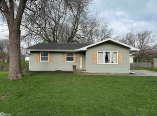 520 S Temple St, Osceola, IA 50213