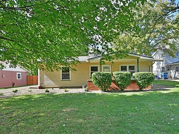 4th image of 2531 Chestnut St