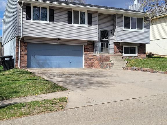 3rd image of 10624 Hartman Ave