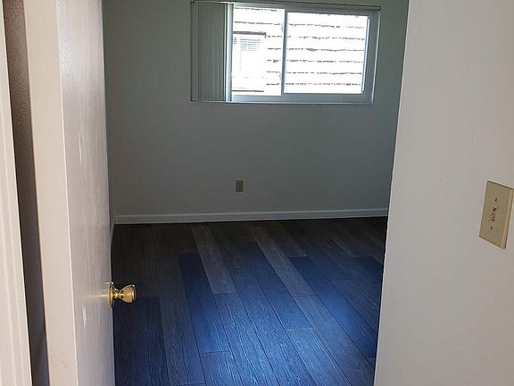 2nd image of 4825 Coronado Ave