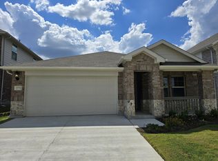 2271 Cliff Springs Dr, Forney, TX 75126