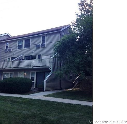 2nd image of 158 Sheraton Ln