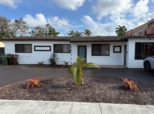 1050 W 37th St, Hialeah, FL 33012