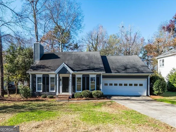 218 N Wesleyan Cir, Macon, GA 31210