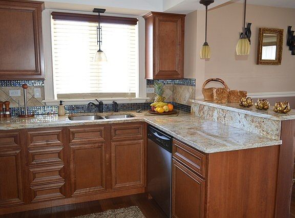 5th image of 5009 Briartree Ln APT 318