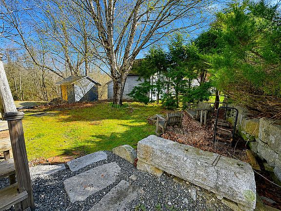 3rd image of 6 Grist Mill Road