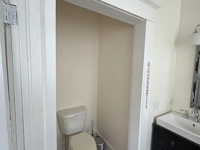 545 E Park Ave #B — Photo 19