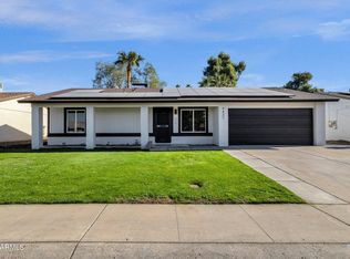 9437 N 63rd Dr, Glendale, AZ 85302