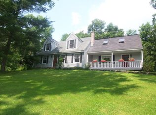 620 Towpath Rd, Hawley, PA 18428