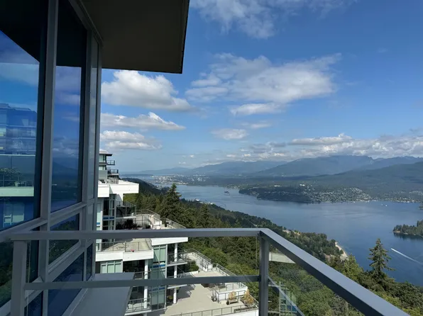 9060 University Cres #1702, Burnaby, BC V5A 0E1