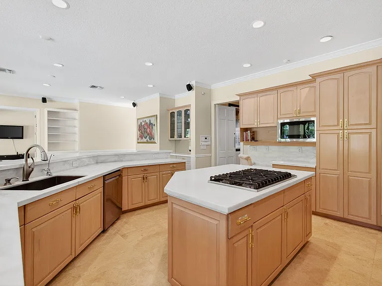 6167 NW 23rd Way — Photo 22
