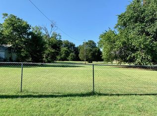 403 Gilliland St, Tioga, TX 76271