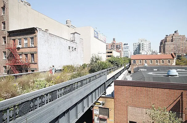 Rented by MNS | media 29