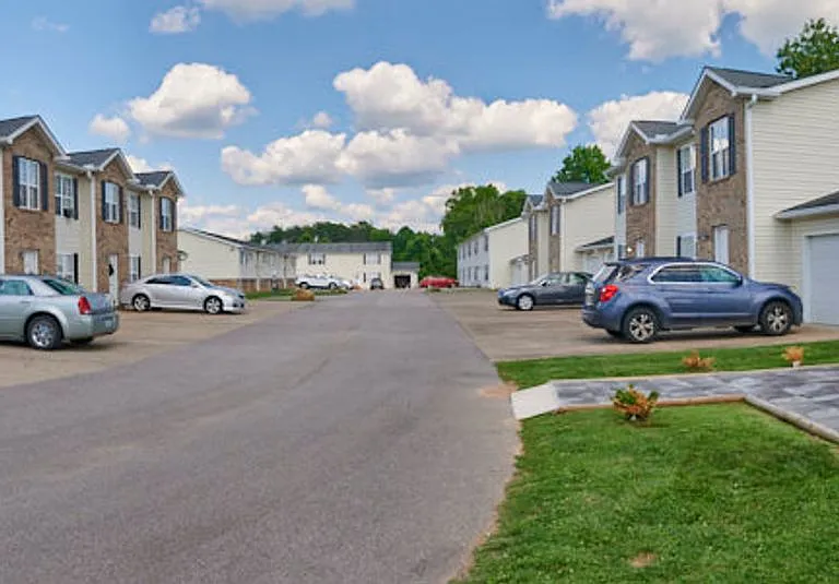 The Ridge Apartments & Townhomes — Photo 19