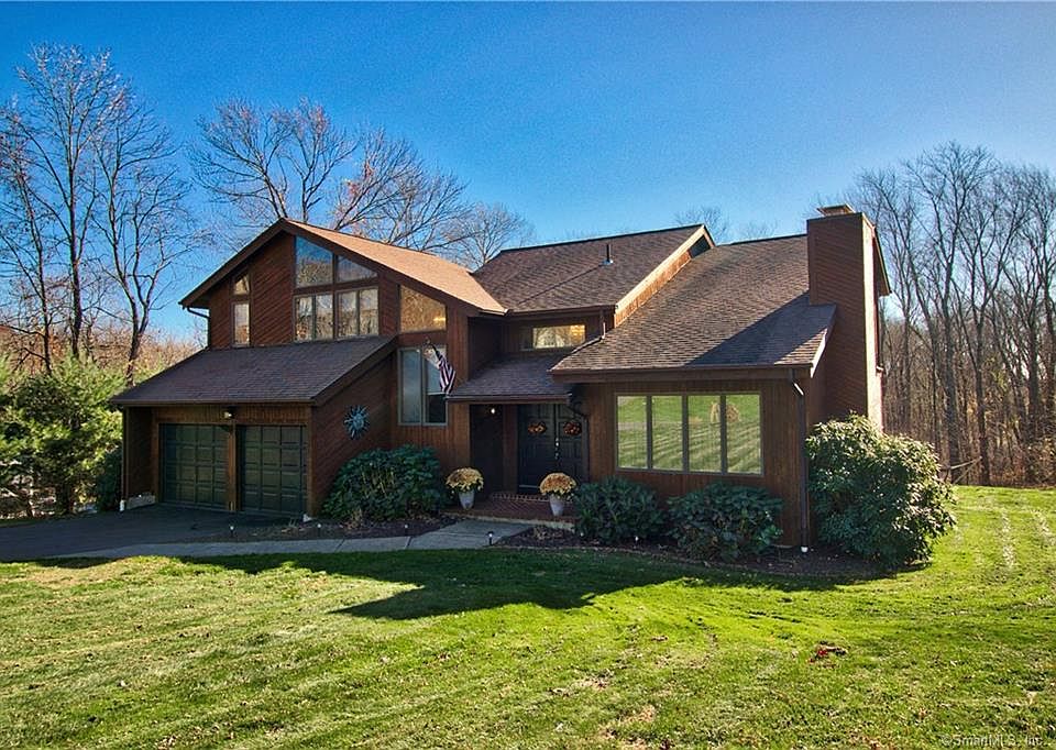56 Woodbridge Ln, Thomaston, CT 06787 Zillow