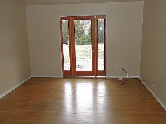 living room looking out to backyard