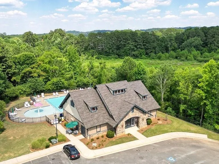 2045 Lakeshore Overlook Dr — Photo 47