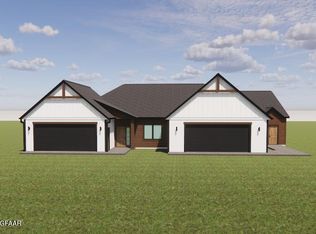 4049 Haven Ct, Grand Forks, ND 58201