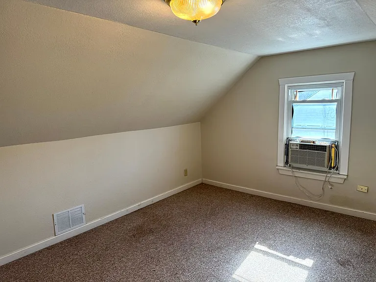 6703 16th Ave — Photo 13