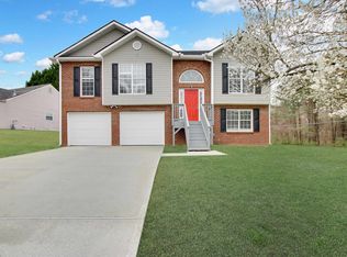 6100 Shoals Creek Dr, Atlanta, GA 30349