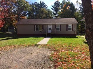 936 Silver Creek Rd, Marquette, MI 49855