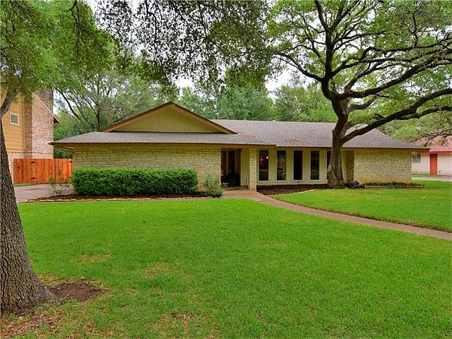 1st image of 11905 Brookwood Cir