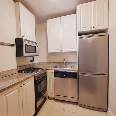 Rented by New York Residence | media 1