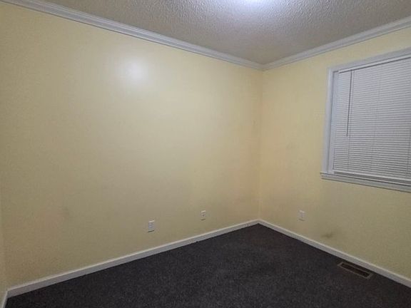 5th image of 86 Landeau Cir